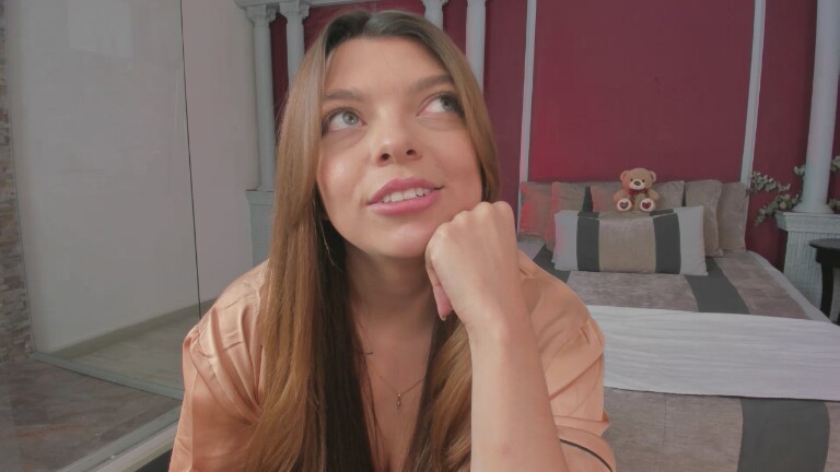 LizDeusaa's Streamate show and profile