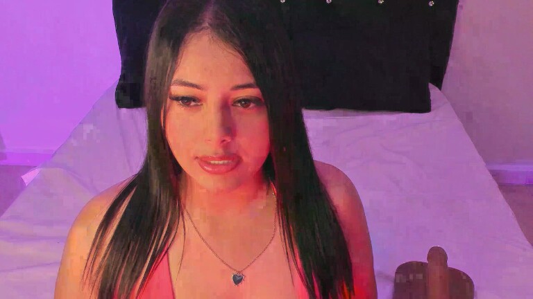 BellaTunder's Streamate show and profile