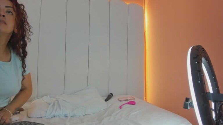 CrystalHeatt's Streamate show and profile