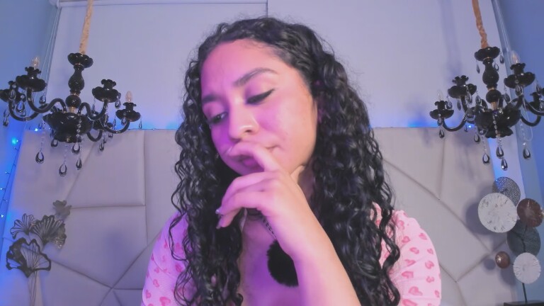 ScarlettFlever's Streamate show and profile