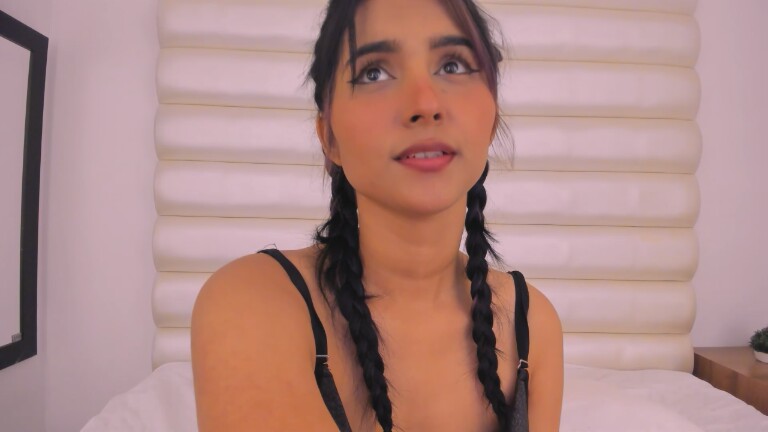 SamanthaLevy's Streamate show and profile