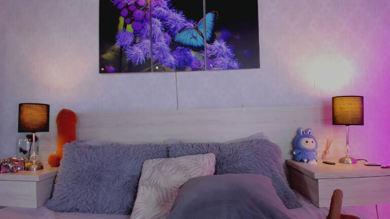 SamanthaaWoods's Streamate show and profile