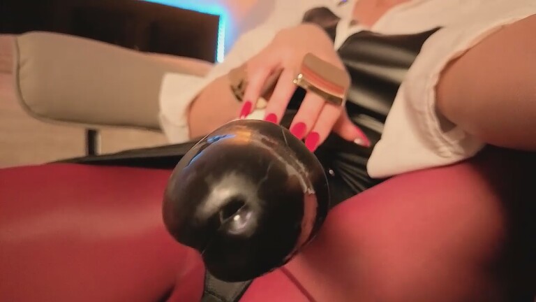 Alexa_aaa's Streamate show and profile