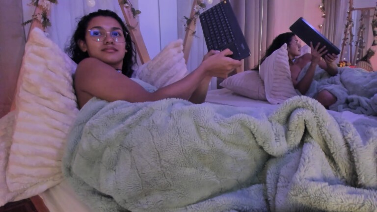 ZelestteWest's Streamate show and profile