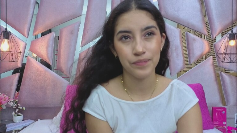 AbbyBenet's Streamate show and profile