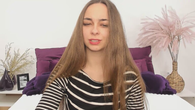 Verba's Streamate show and profile