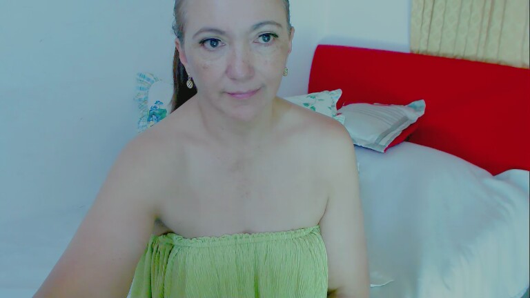Sandi_amaya64's Streamate show and profile