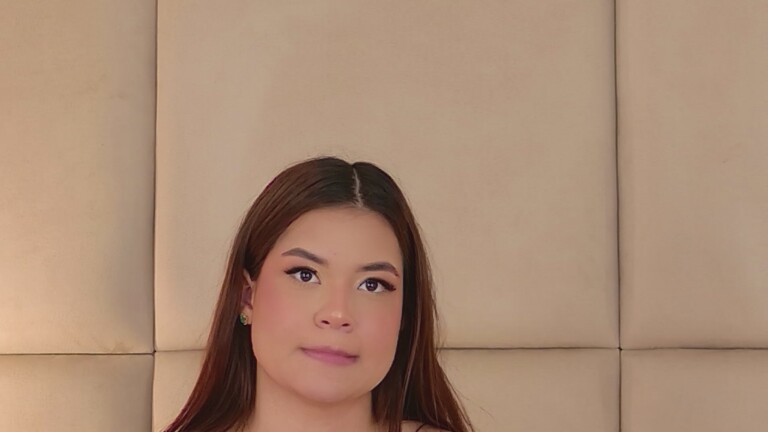 GiaRosset's Streamate show and profile