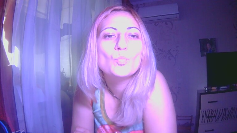 Sunbeam_Beauty's Streamate show and profile