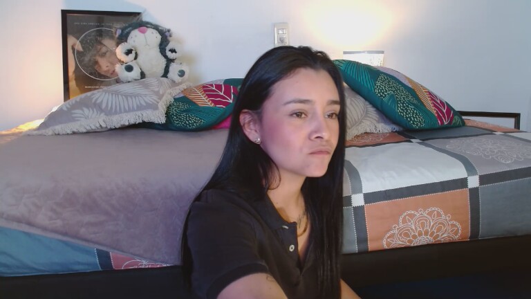 IsabelleColette's Streamate show and profile