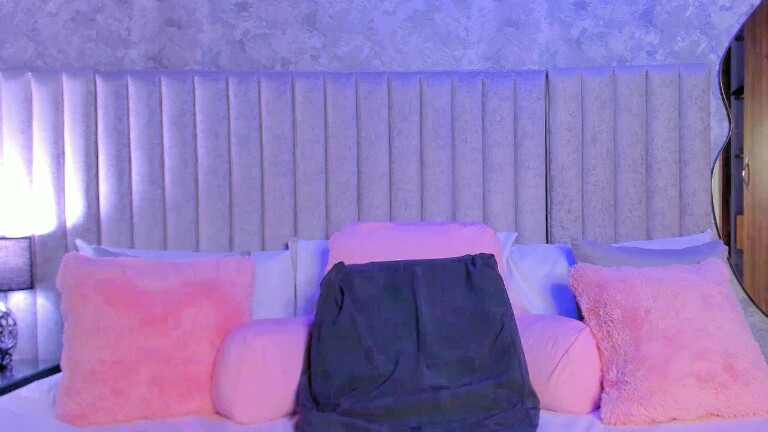 KarlaVegaa's Streamate show and profile