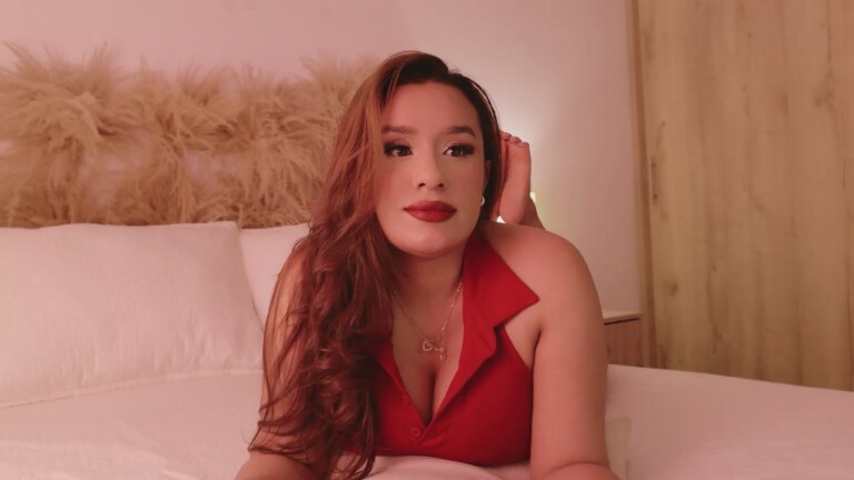 Emma_Castillo's Streamate show and profile