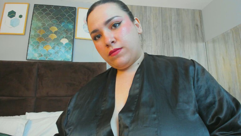 SerenaHotman's Streamate show and profile