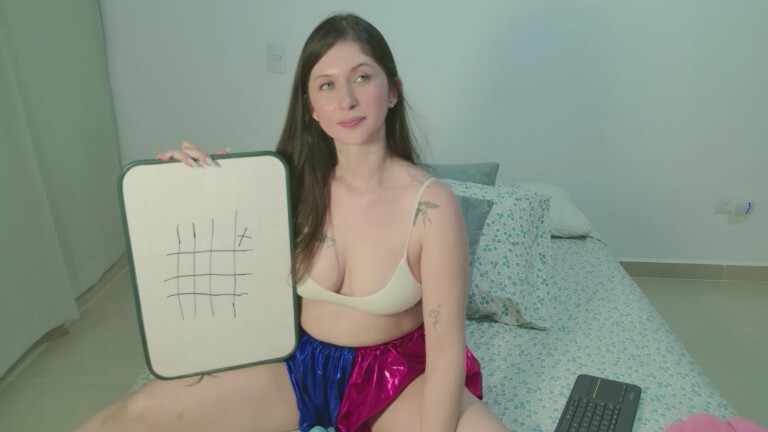 EmmaShaykk's Streamate show and profile