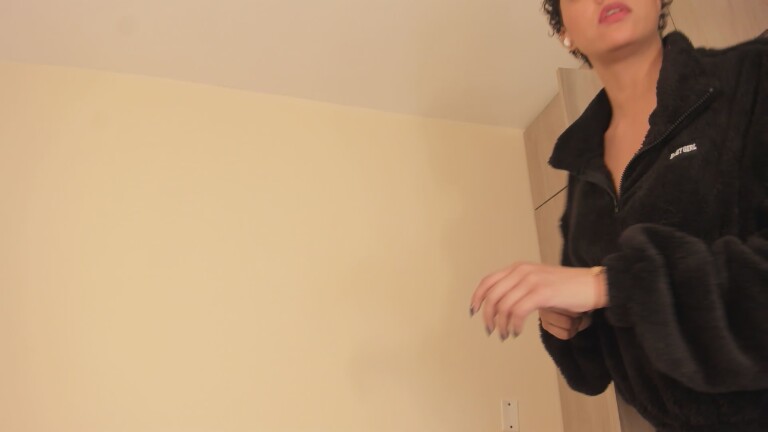 MartinaBrwn's Streamate show and profile