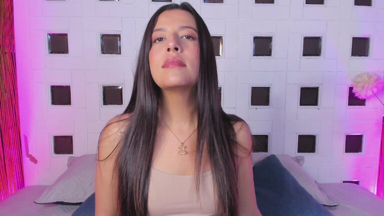 novaavelvet's Streamate show and profile