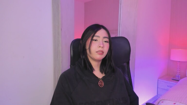 SophiaColinns's Streamate show and profile