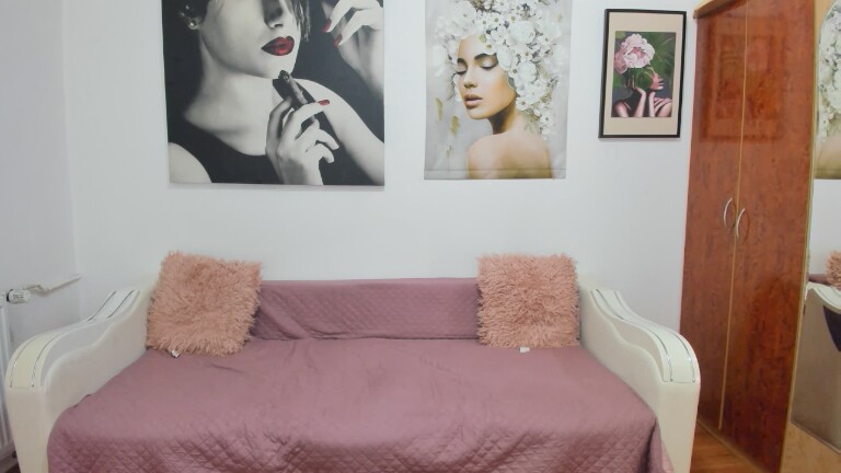 AaliaSpringX's Streamate show and profile