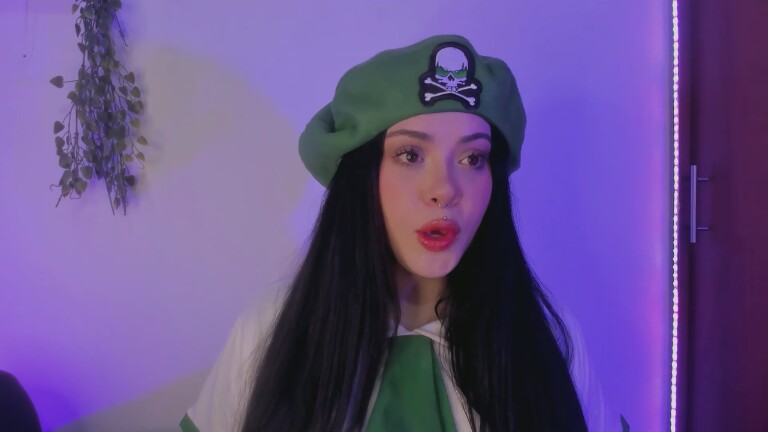 Alisson_Velt's Streamate show and profile