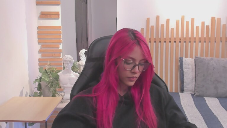 KristensClark's Streamate show and profile