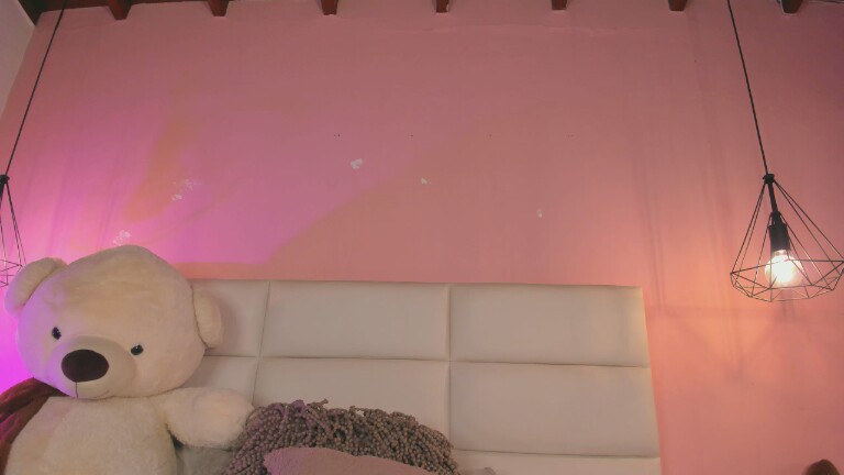 AdelleGrey's Streamate show and profile