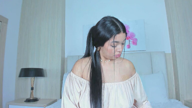 LilyyFox's Streamate show and profile