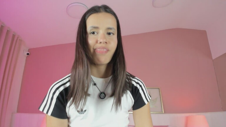 LuanaDavis's Streamate show and profile