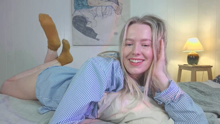 AprilAngelinaX's Streamate show and profile