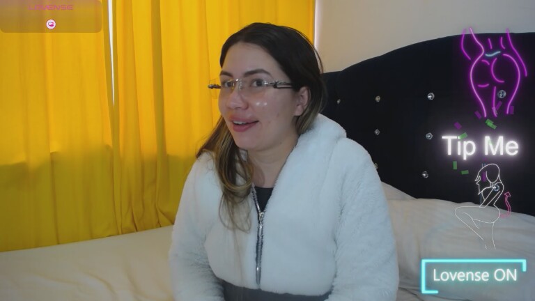 melanieparker25's Streamate show and profile