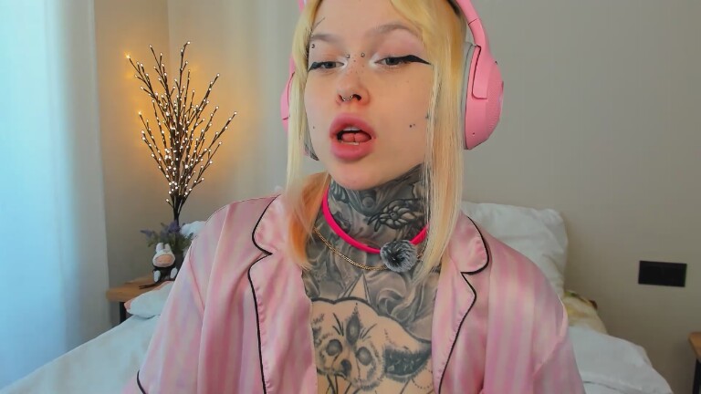 UrAlexis's Streamate show and profile