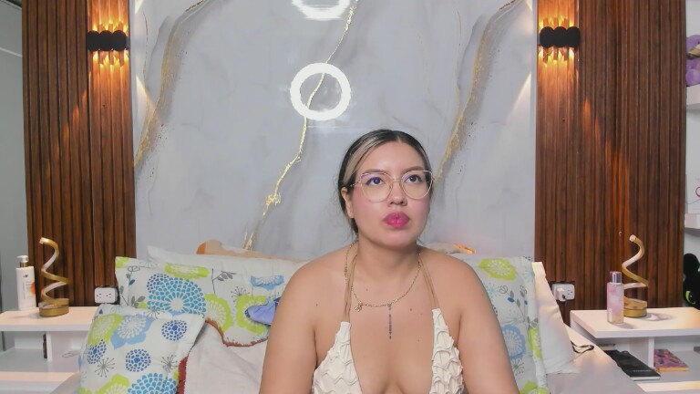 AbbyHanze's Streamate show and profile