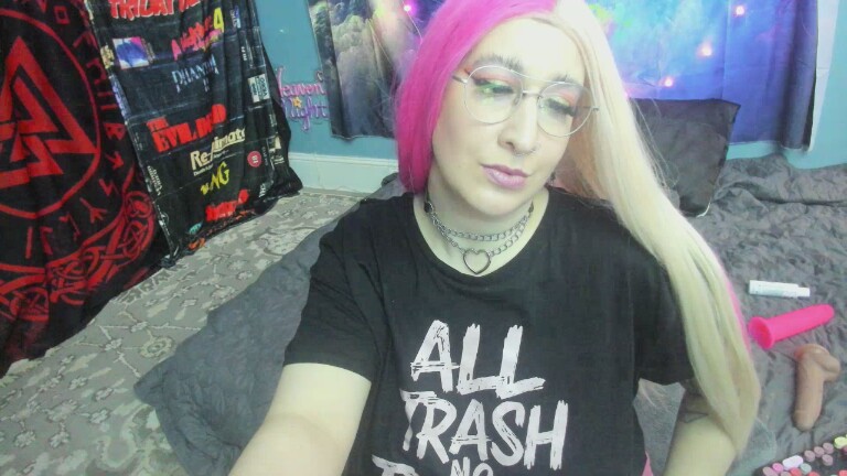 ShaeWednesday's Streamate show and profile