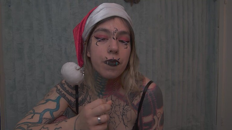 Zaturn's Streamate show and profile