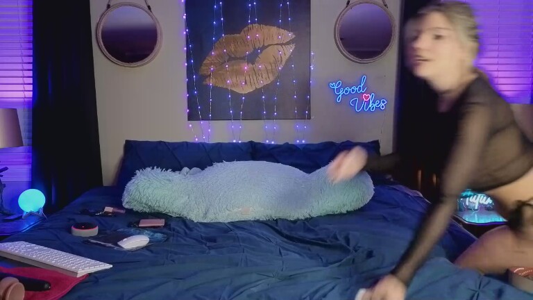 autumnjane69xoxo's Streamate show and profile