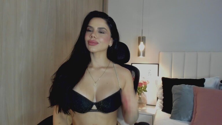 Laurent_evanns's Streamate show and profile