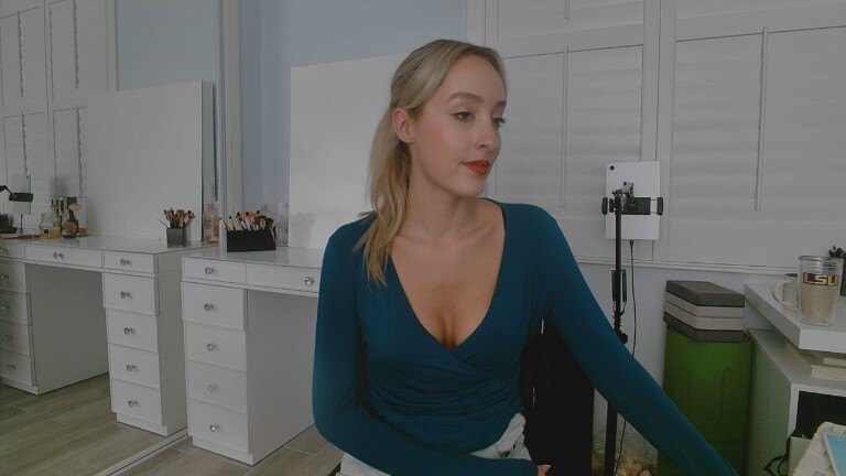 daynaknight702's Streamate show and profile