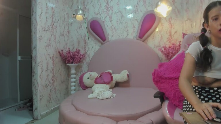 Dolly_bobssy's Streamate show and profile