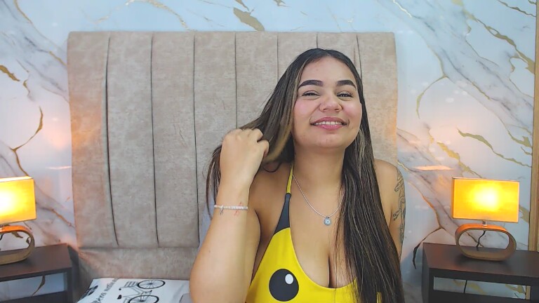 Nina_Bliss's Streamate show and profile