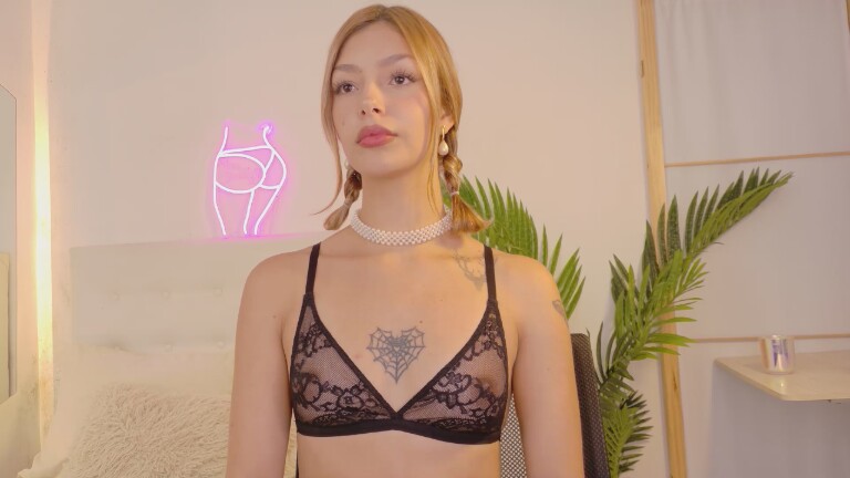 AmeAlcaraz's Streamate show and profile