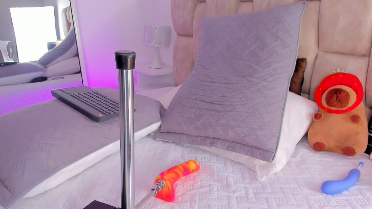 Nathally189's Streamate show and profile