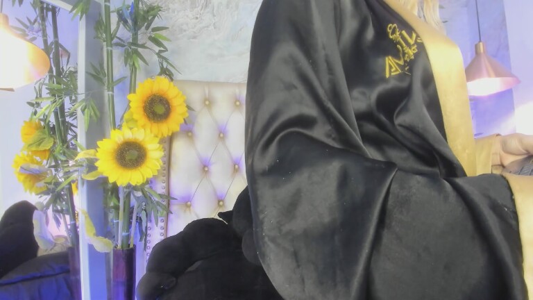 littlejaz's Streamate show and profile