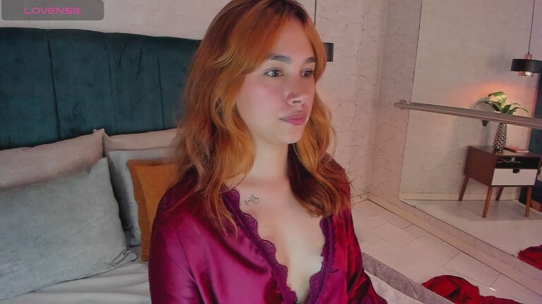 AdeleAnderson's Streamate show and profile