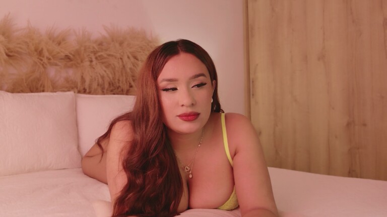 Emma_Castillo's Streamate show and profile