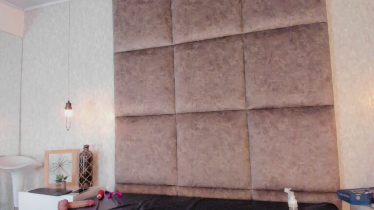 BarbaraSaenz's Streamate show and profile