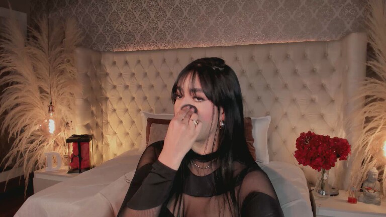 Dannah_Gomez's Streamate show and profile